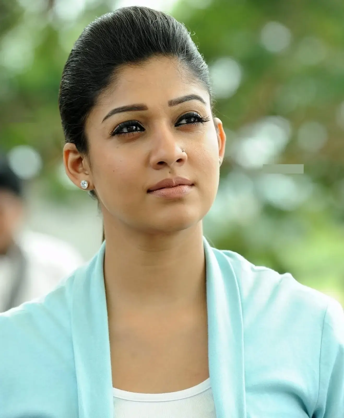 Indian Actress Nayantara Glass Face Closeup Hot Photos